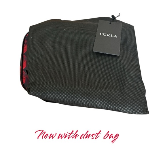 Furla Red & Black Geometric Toiletry Bag NWT Gift Ready Unisex travel pouch - Picture 3 of 7